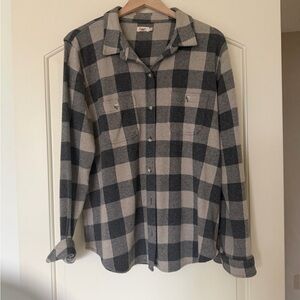 Faherty Legrand Shirt. Gray and Cream Checkered